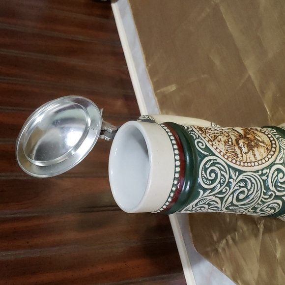 Avon Stein 1978 - Picture 2 of 3